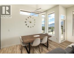 Bedroom - 9499 Ledgestone Road, Lake Country, BC V4V0A4 Photo 9
