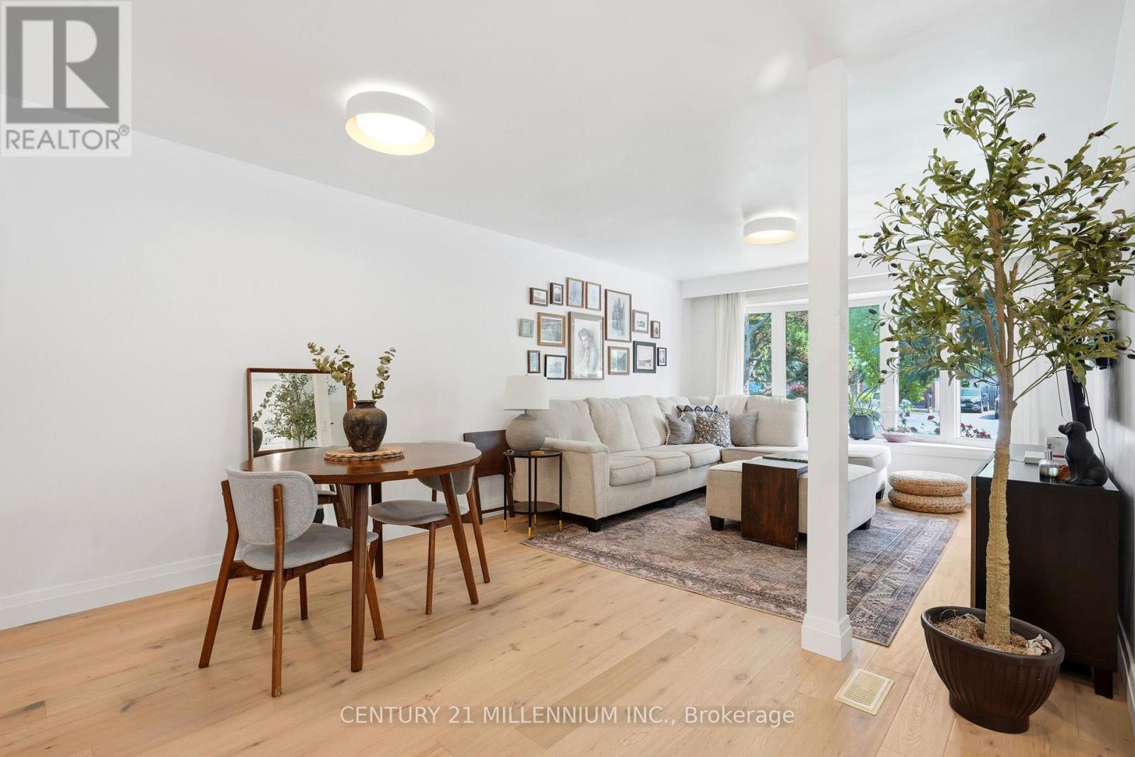 52 CARLTON DRIVE - 6