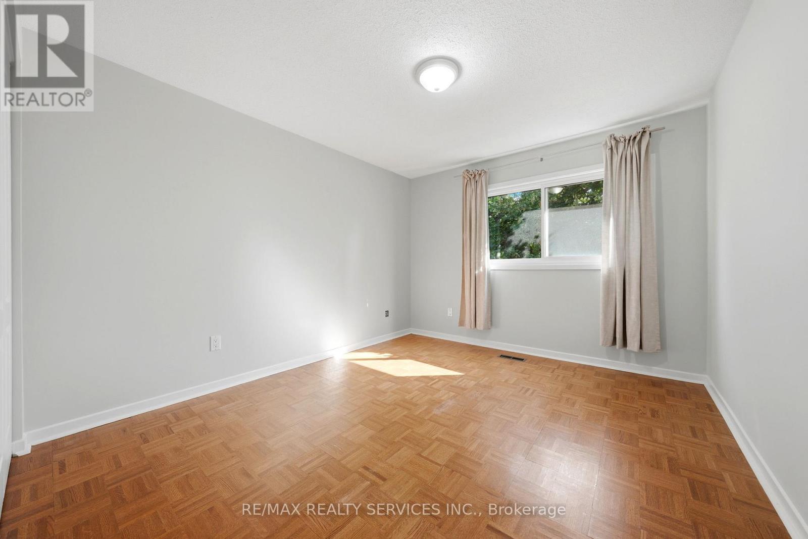 2081 SOUTH MILLWAY - 29