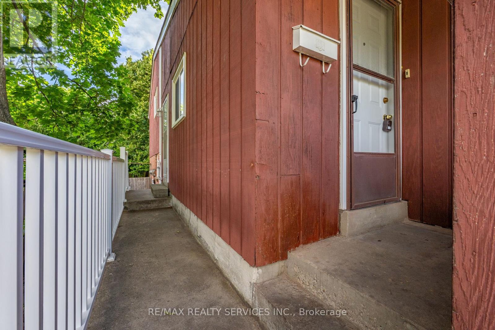 2081 SOUTH MILLWAY - 5