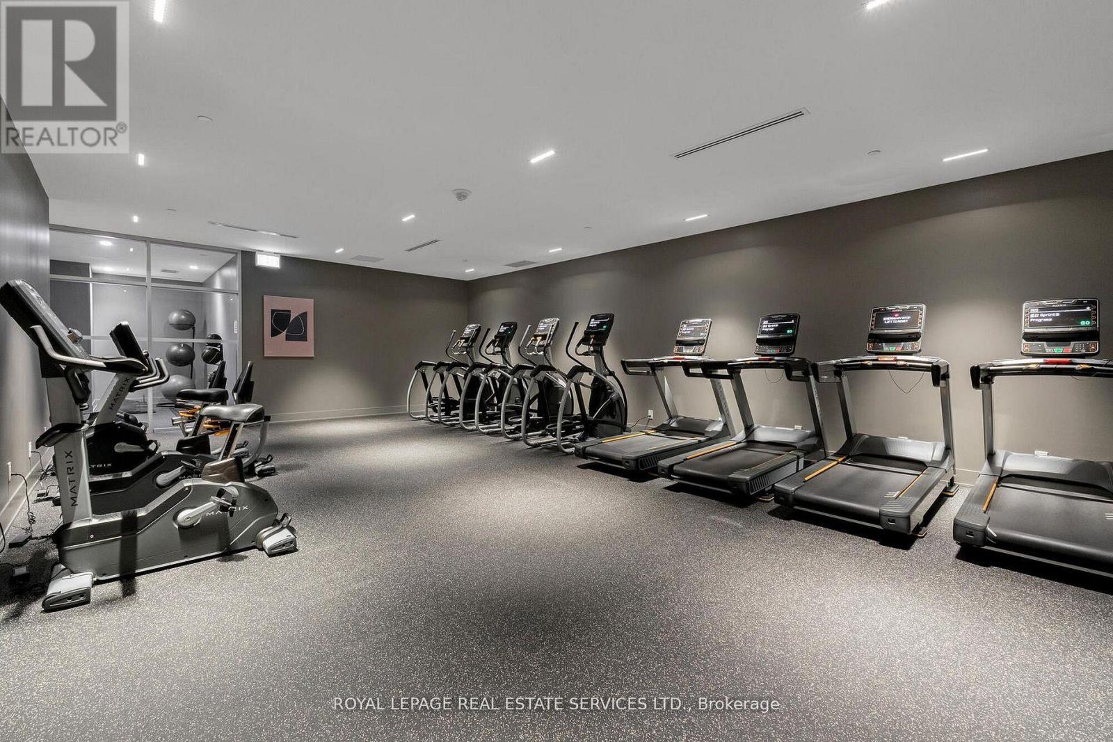 #621 1787 ST CLAIR AVENUE W - 22