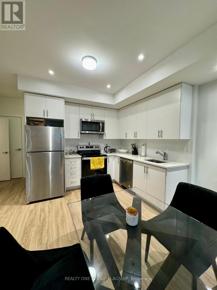#11 3421 RIDGEWAY DRIVE - 5
