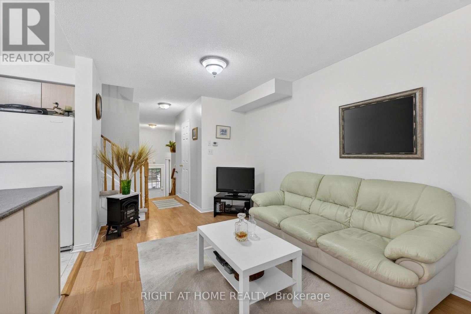 #24 1480 BRITANNIA ROAD W - 10