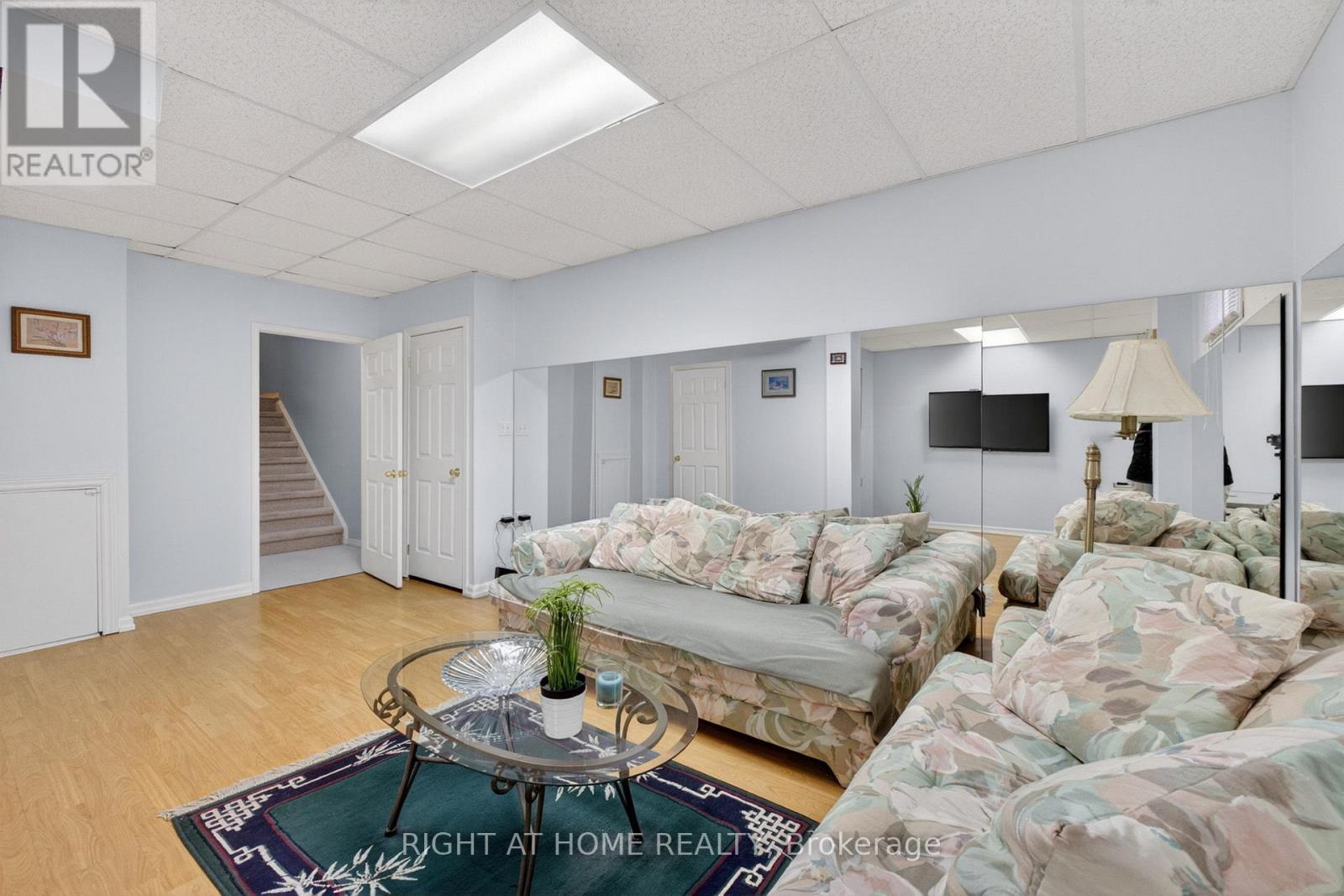 #24 1480 BRITANNIA ROAD W - 36