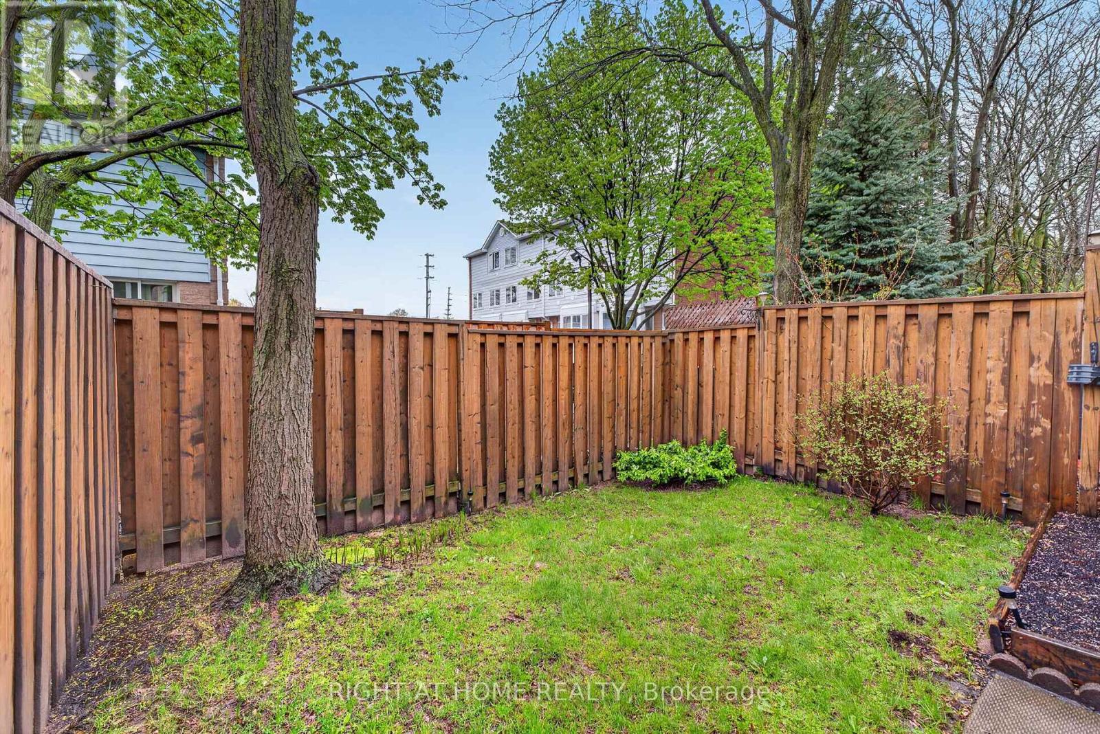 #24 1480 BRITANNIA ROAD W - 42