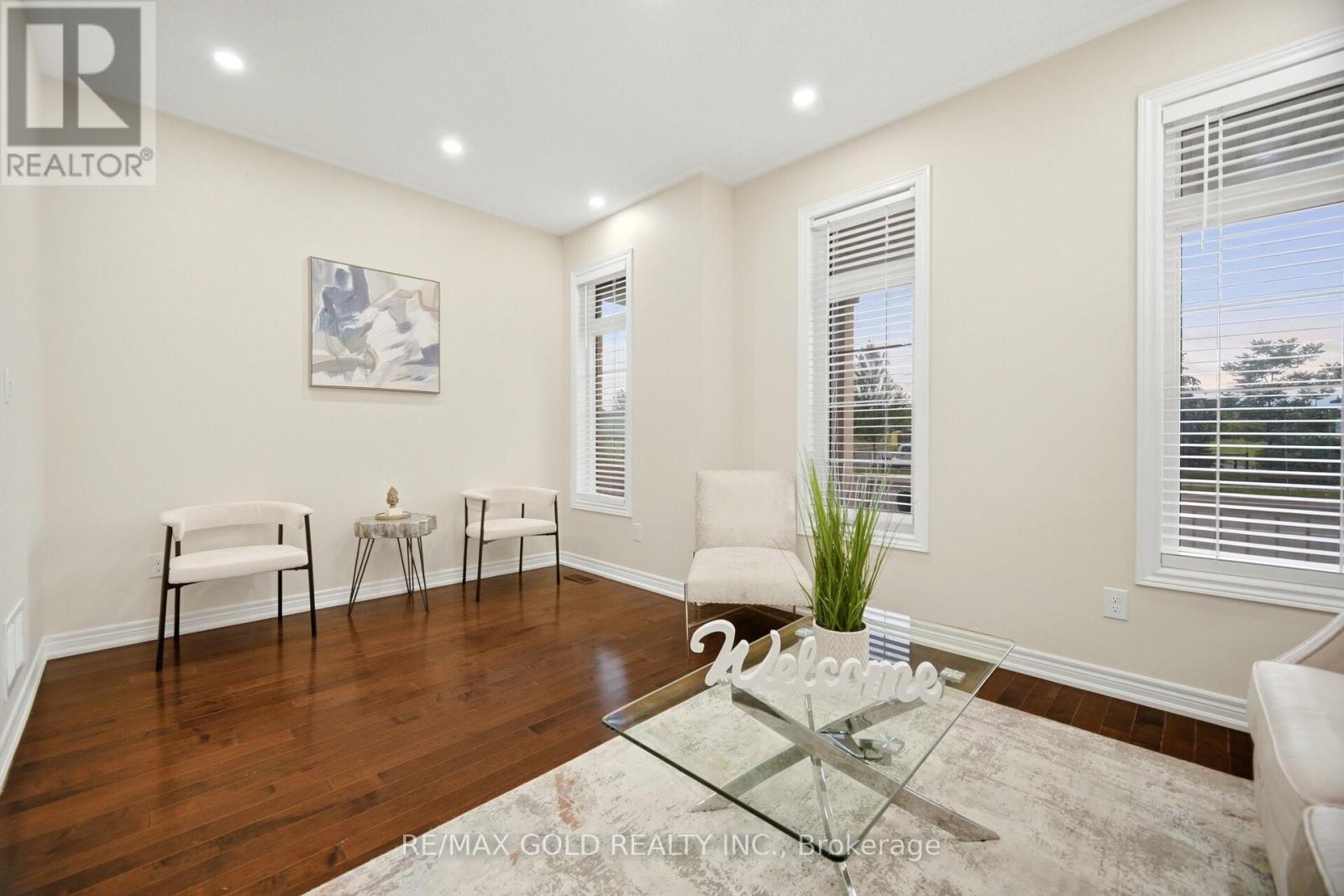49 SQUIRE ELLIS DRIVE - 7