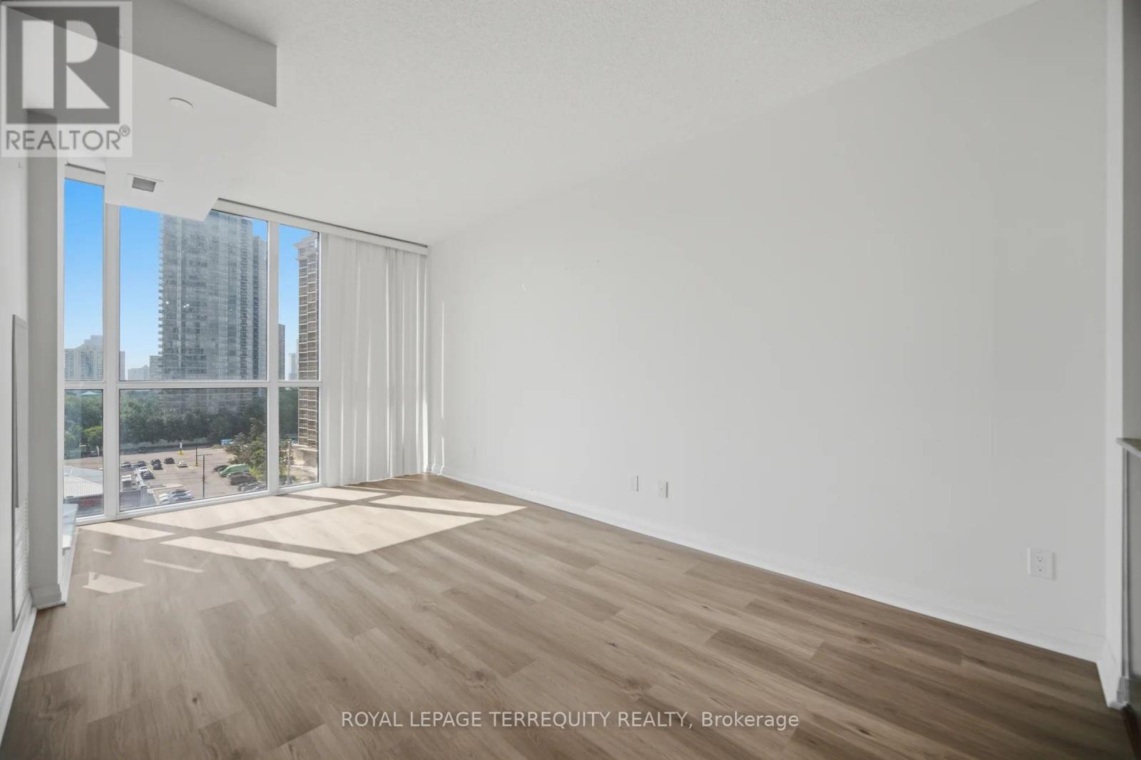 #703 75 EGLINTON AVENUE W - 12