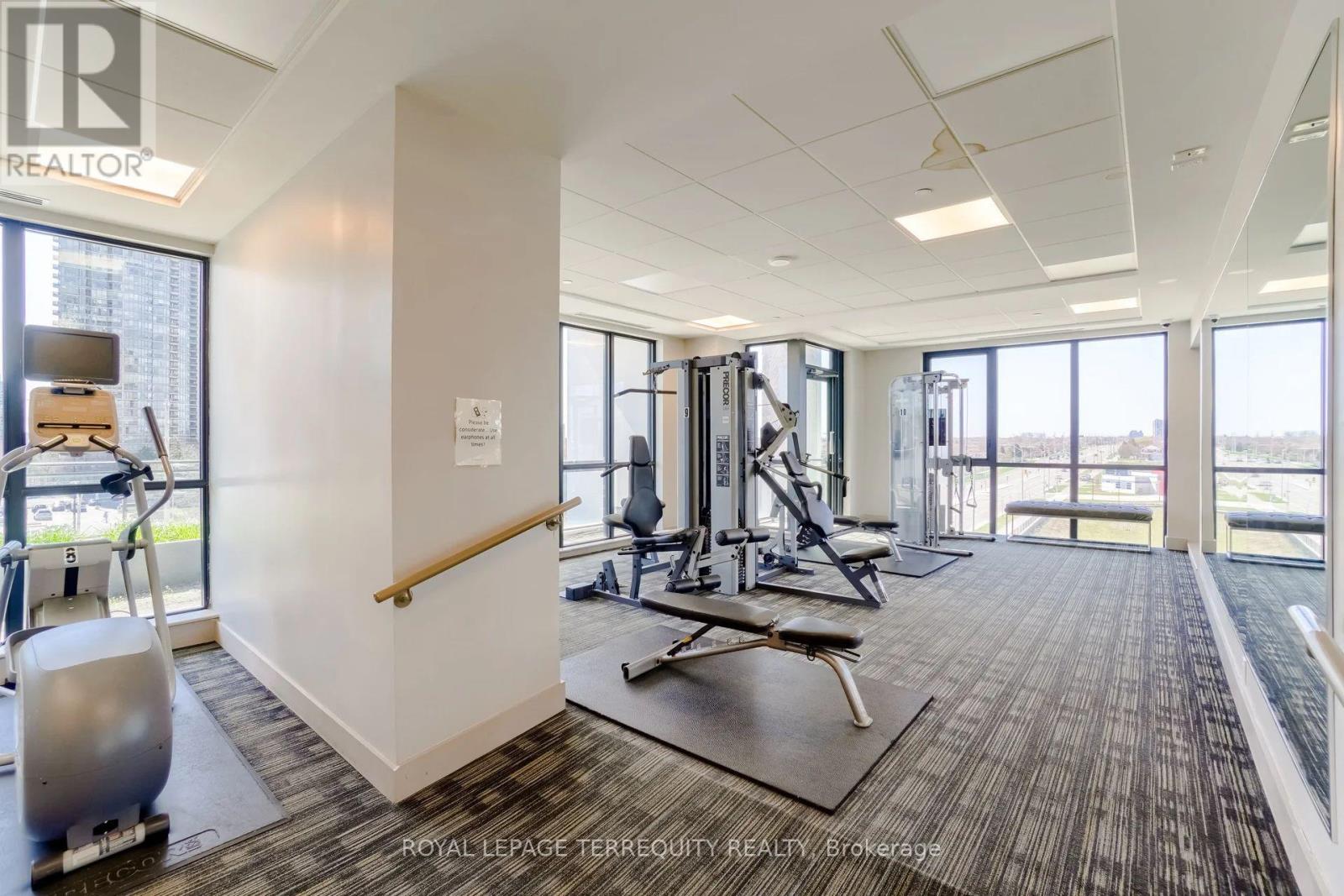 #703 75 EGLINTON AVENUE W - 38