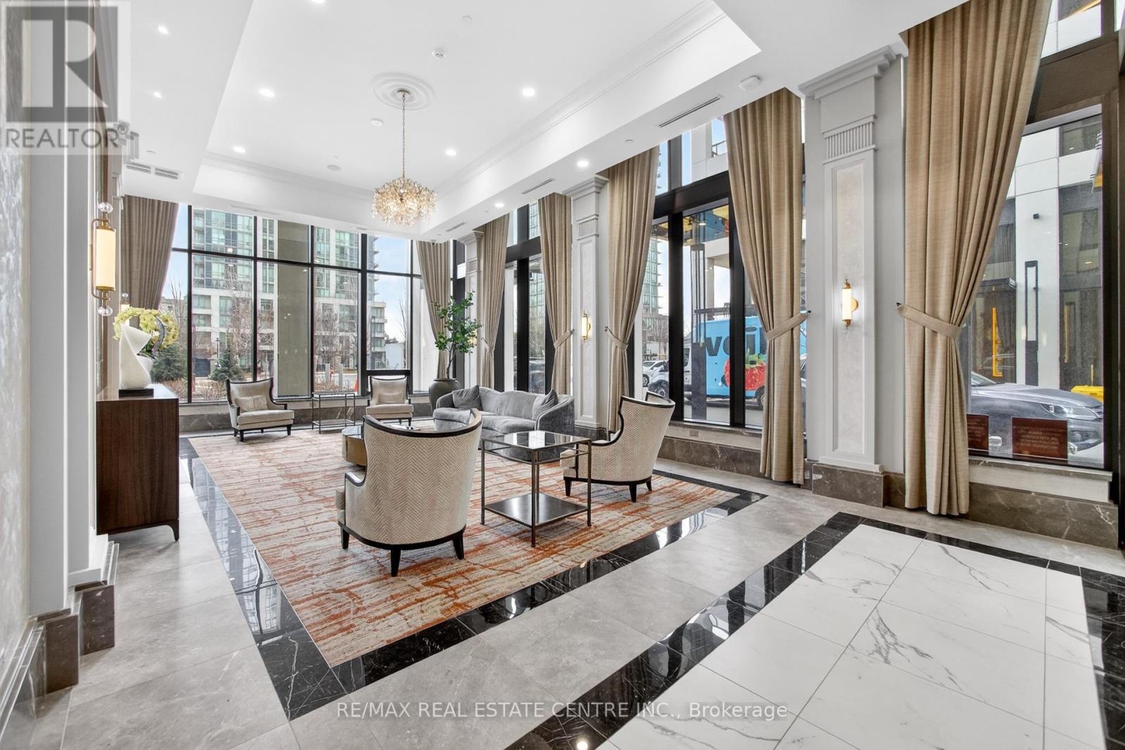 #610 30 ELM DRIVE - 5