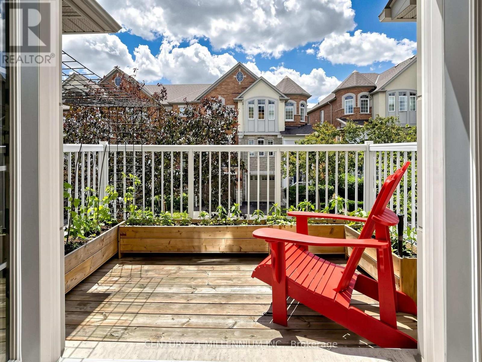 #37 601 SHORELINE DRIVE - 45