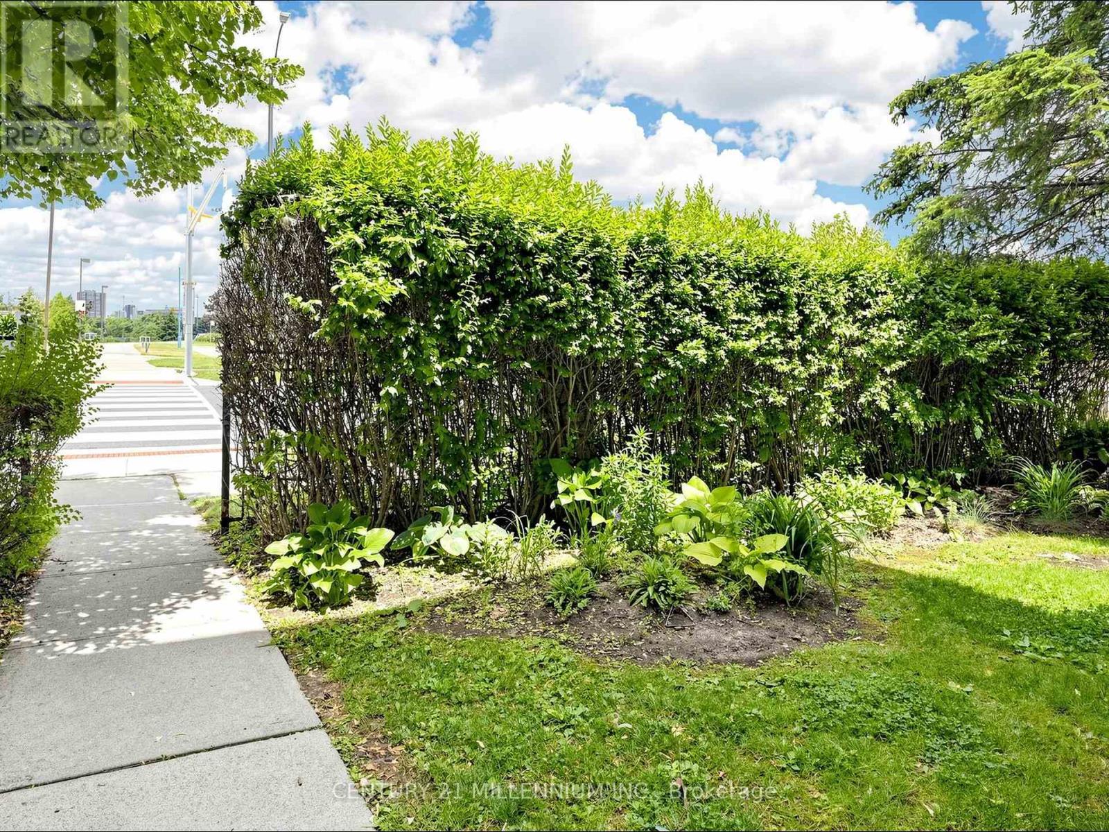 #37 601 SHORELINE DRIVE - 47