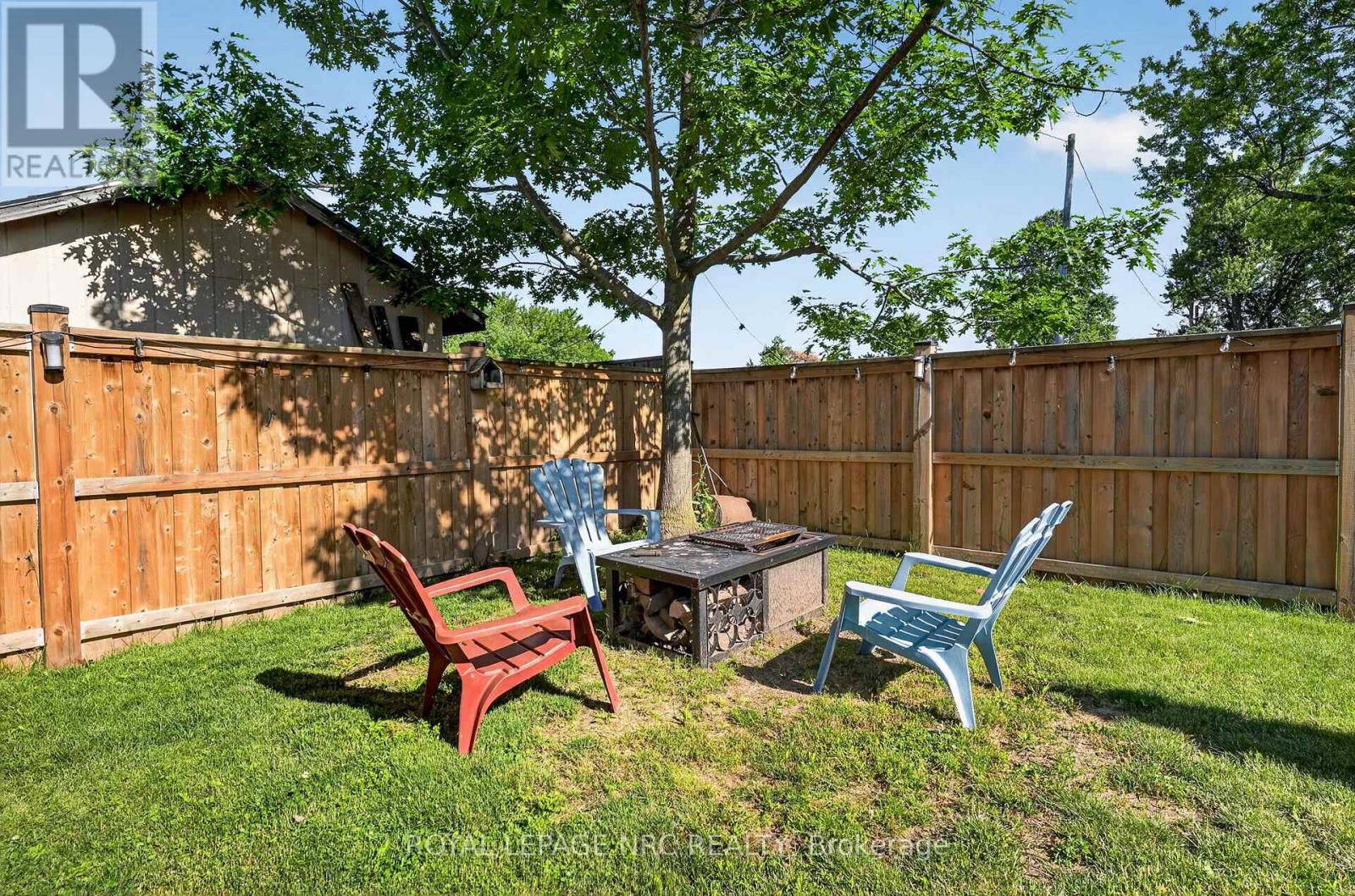 979 CRESCENT ROAD - 36