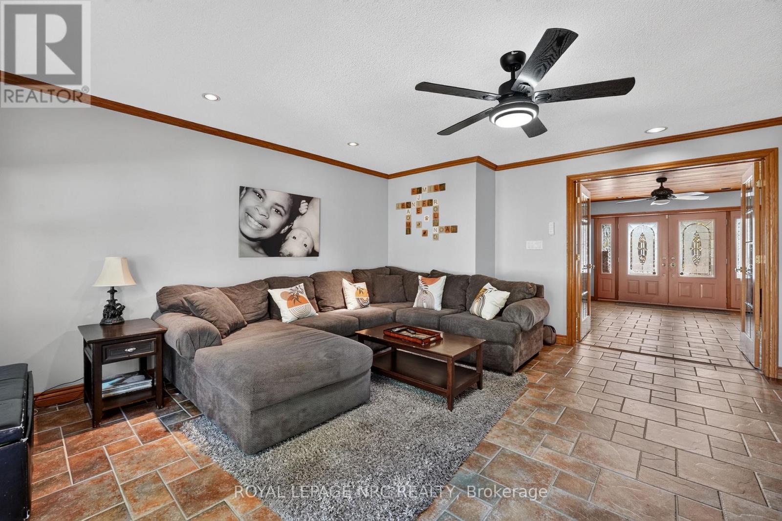 979 CRESCENT ROAD - 8