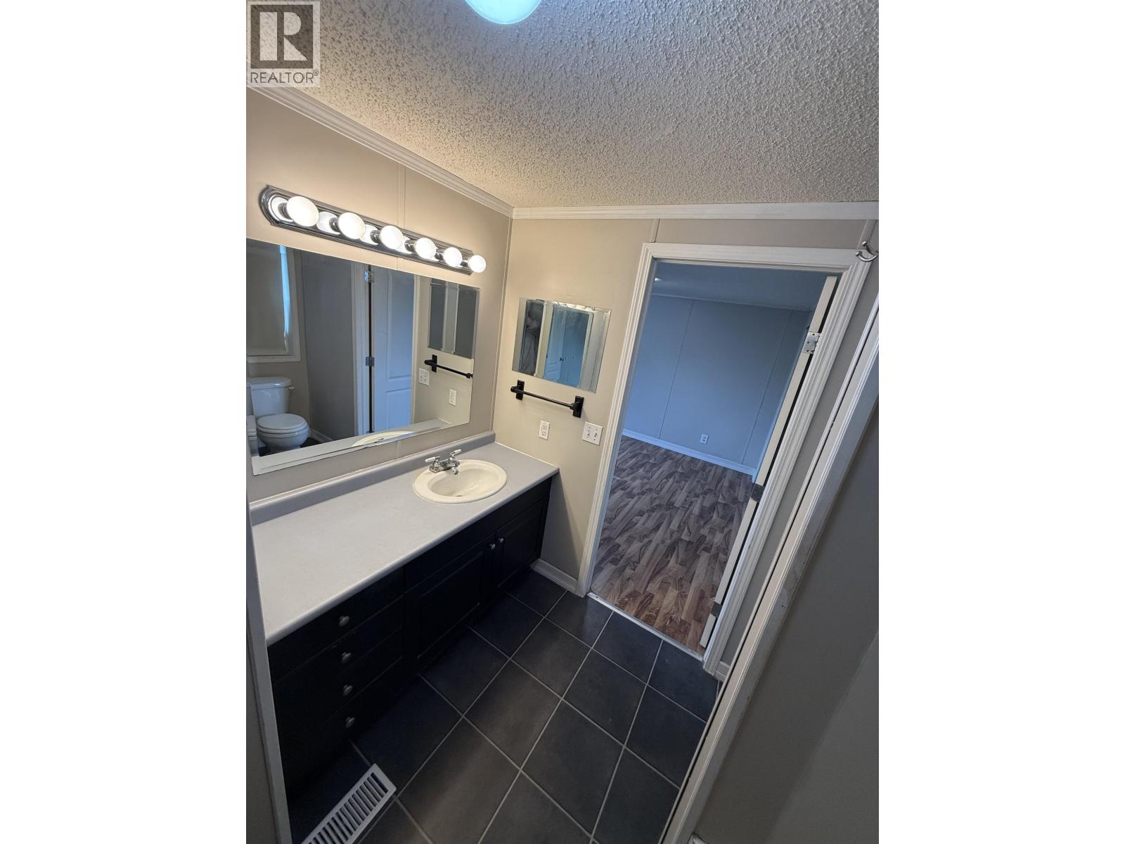 #172 9207 82 STREET - 15