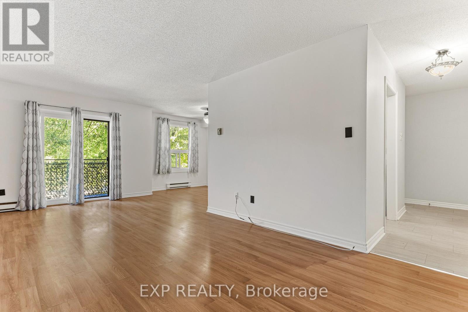 #211 4209 HIXON STREET - 6