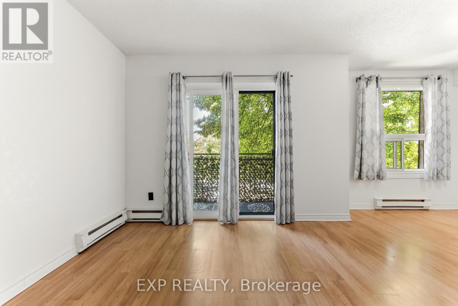 #211 4209 HIXON STREET - 8