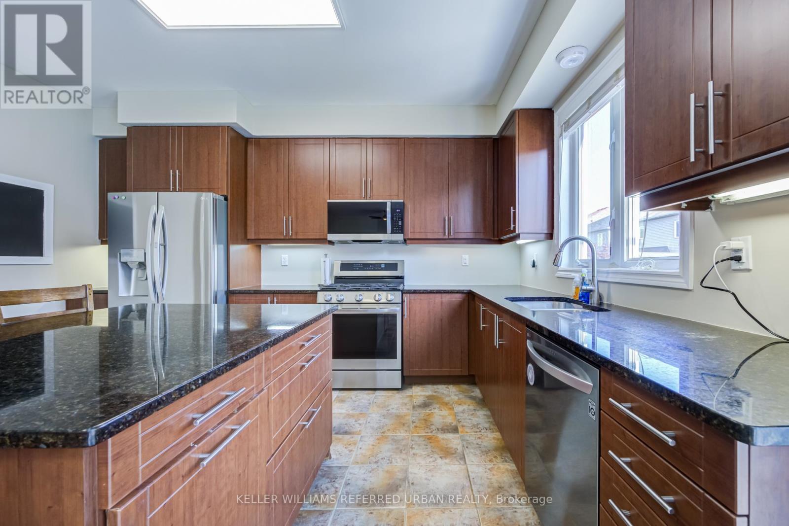 141 WHITWELL WAY - 17