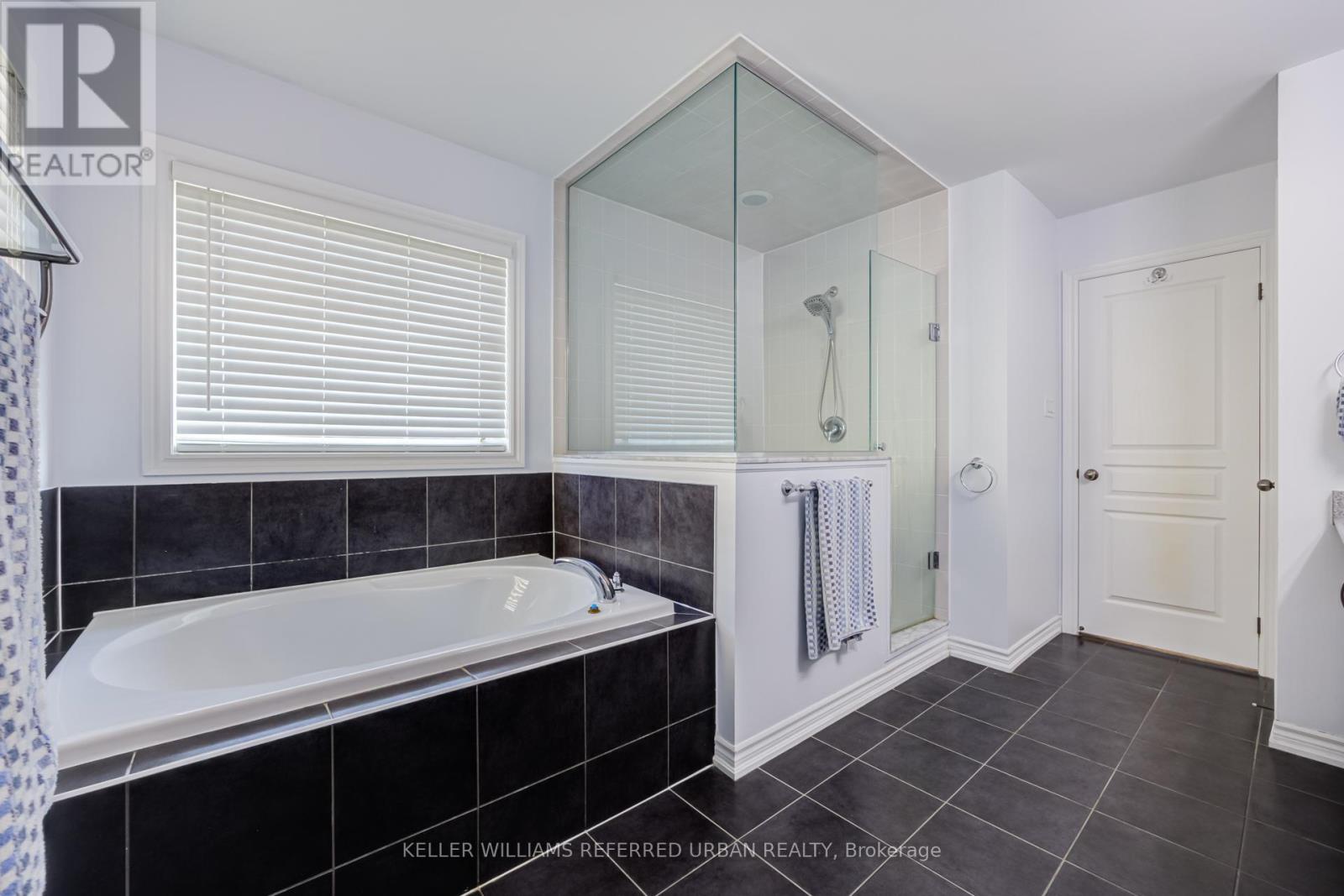 141 WHITWELL WAY - 26