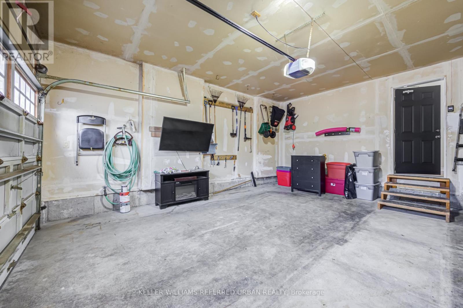 141 WHITWELL WAY - 42
