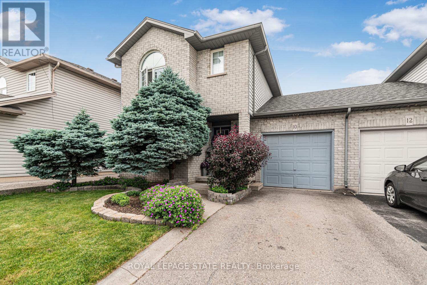 10 RICHVIEW DRIVE - 2