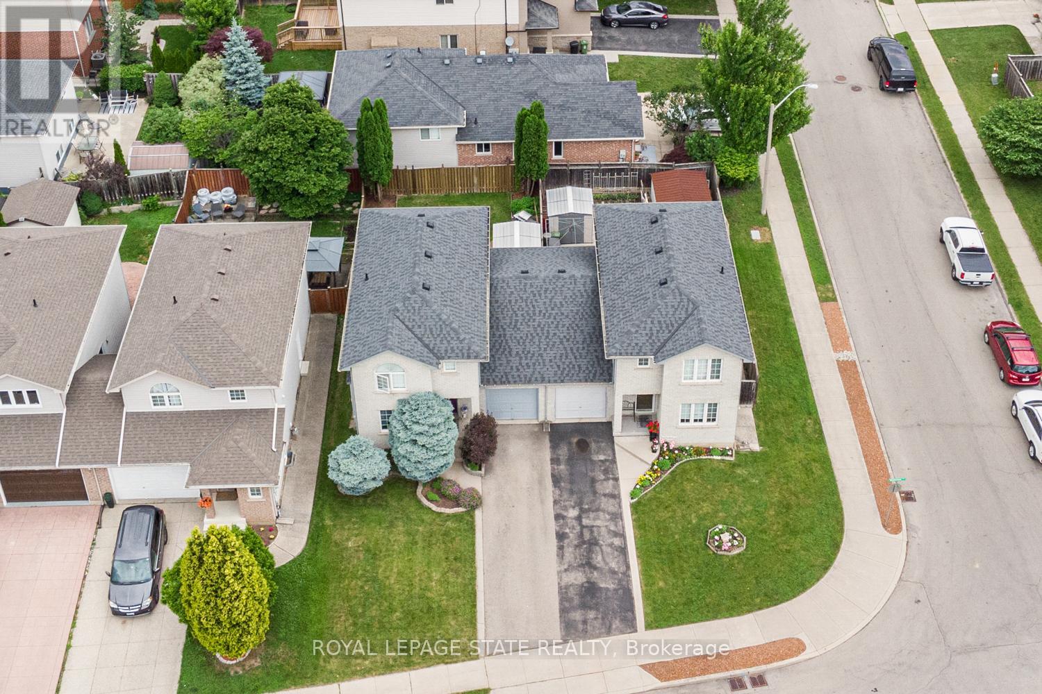 10 RICHVIEW DRIVE - 3