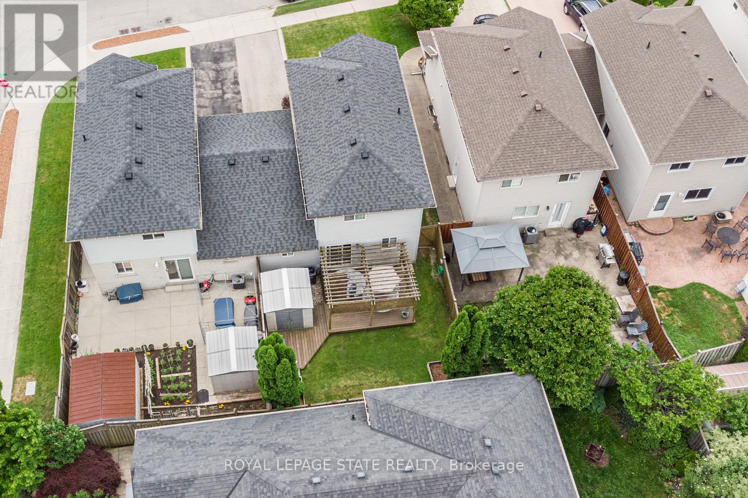 10 RICHVIEW DRIVE - 45