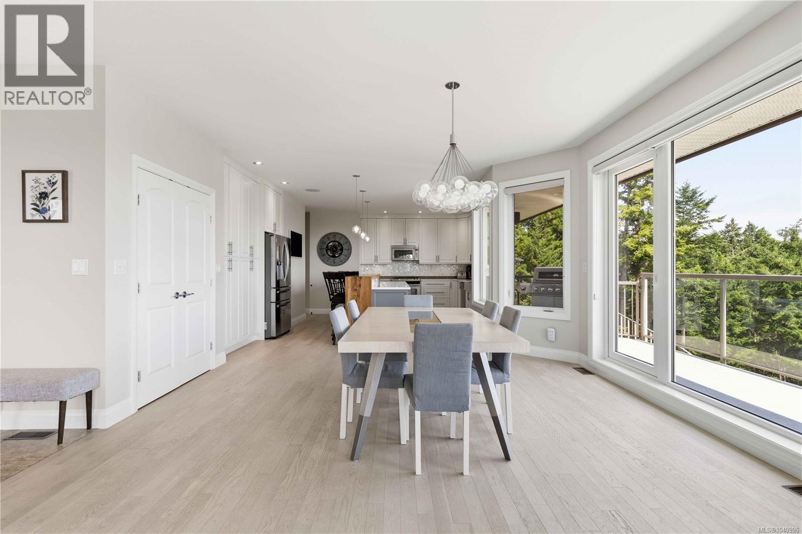 424 Pelican Dr - 11