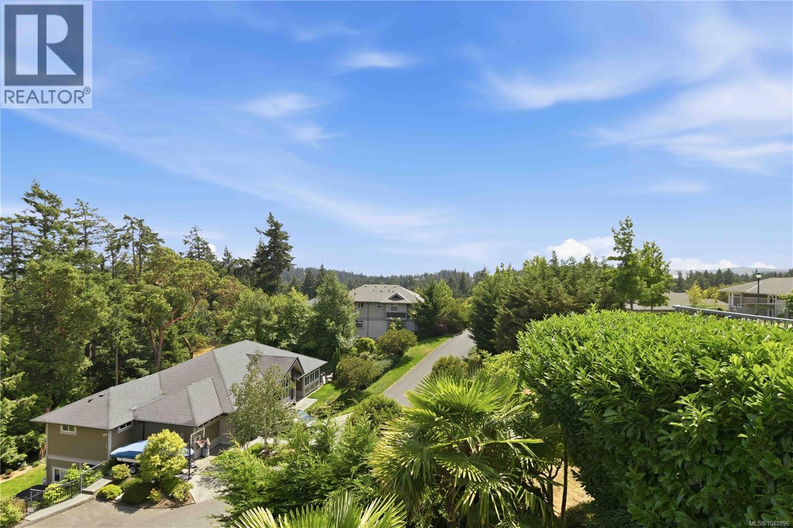 424 Pelican Dr - 62