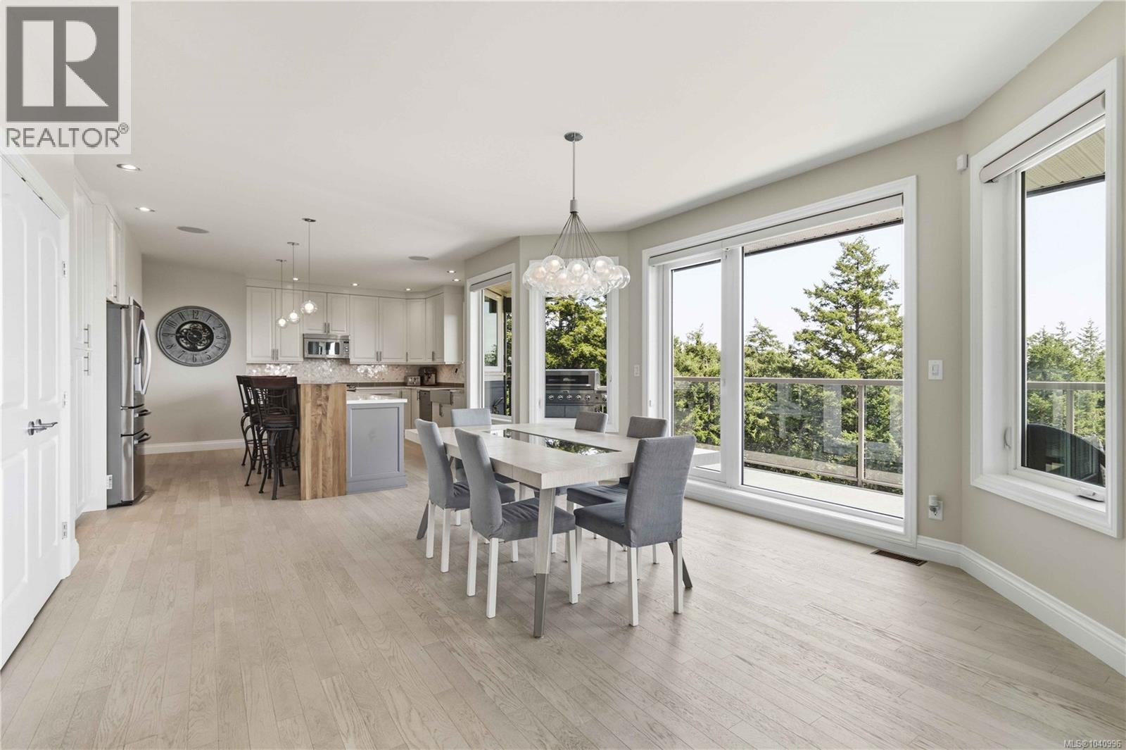 424 Pelican Dr - 8