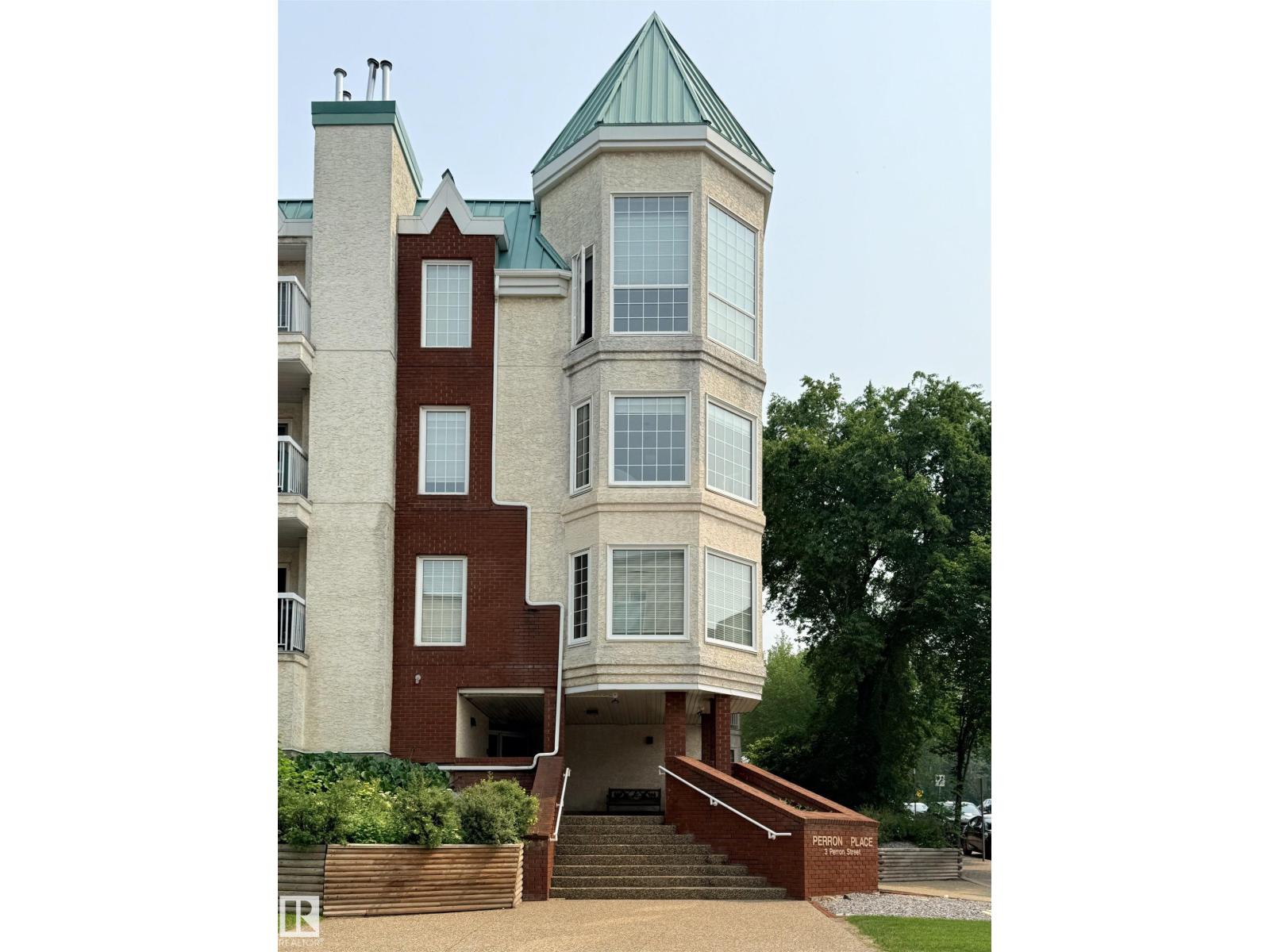 #403 3 PERRON ST - 28