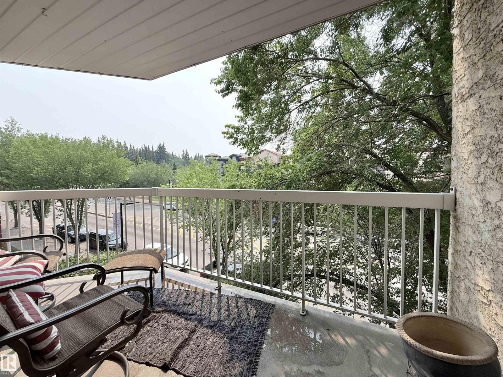 #403 3 PERRON ST - 30