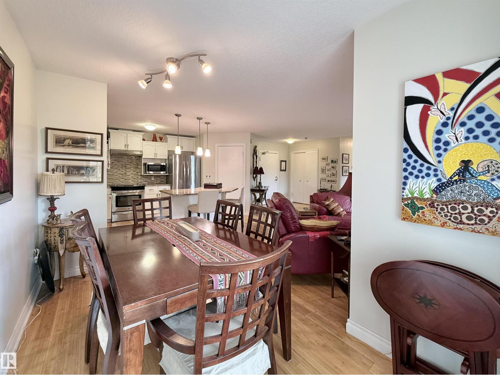 #403 3 PERRON ST - 9