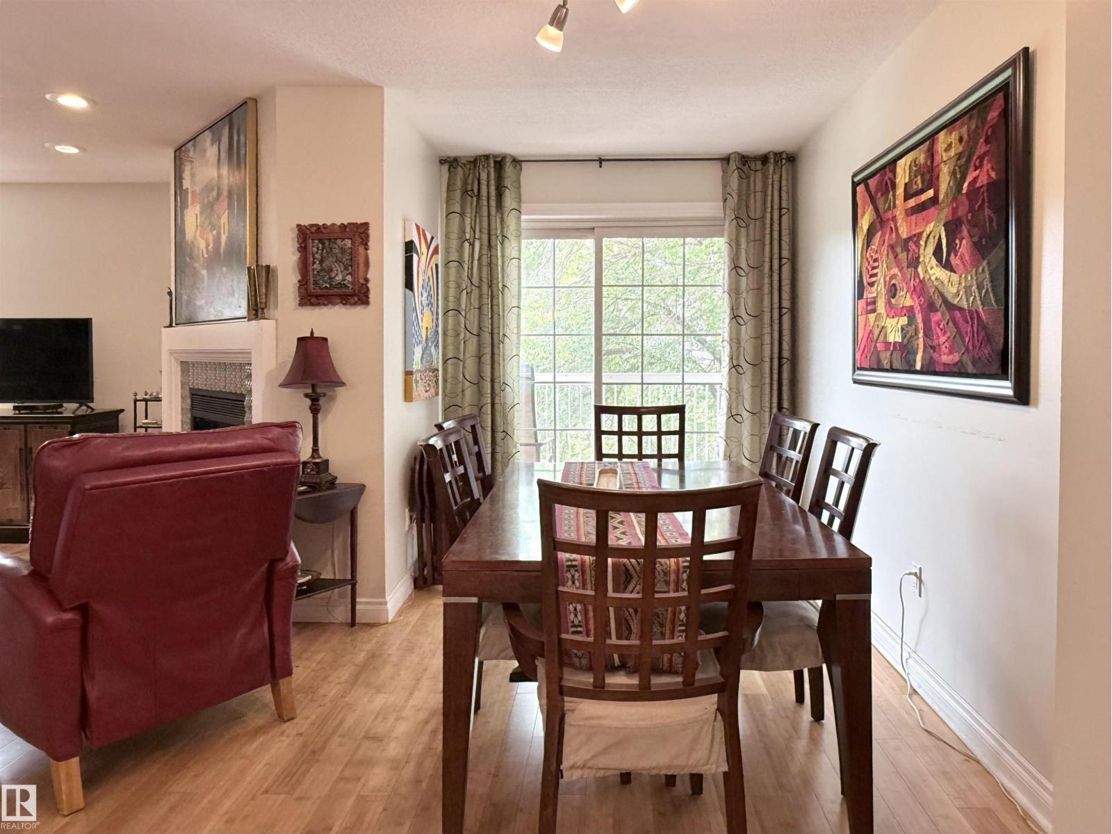 #403 3 PERRON ST - 11