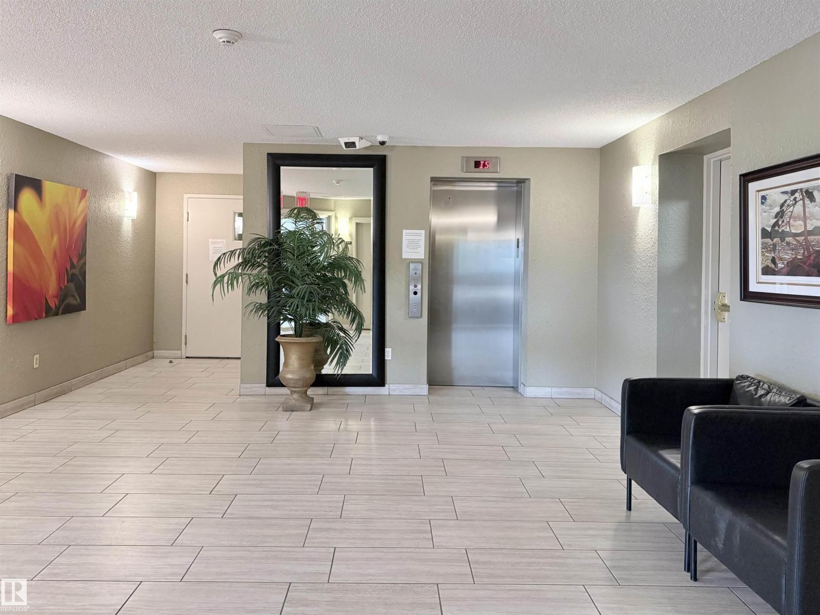 #403 3 PERRON ST - 24