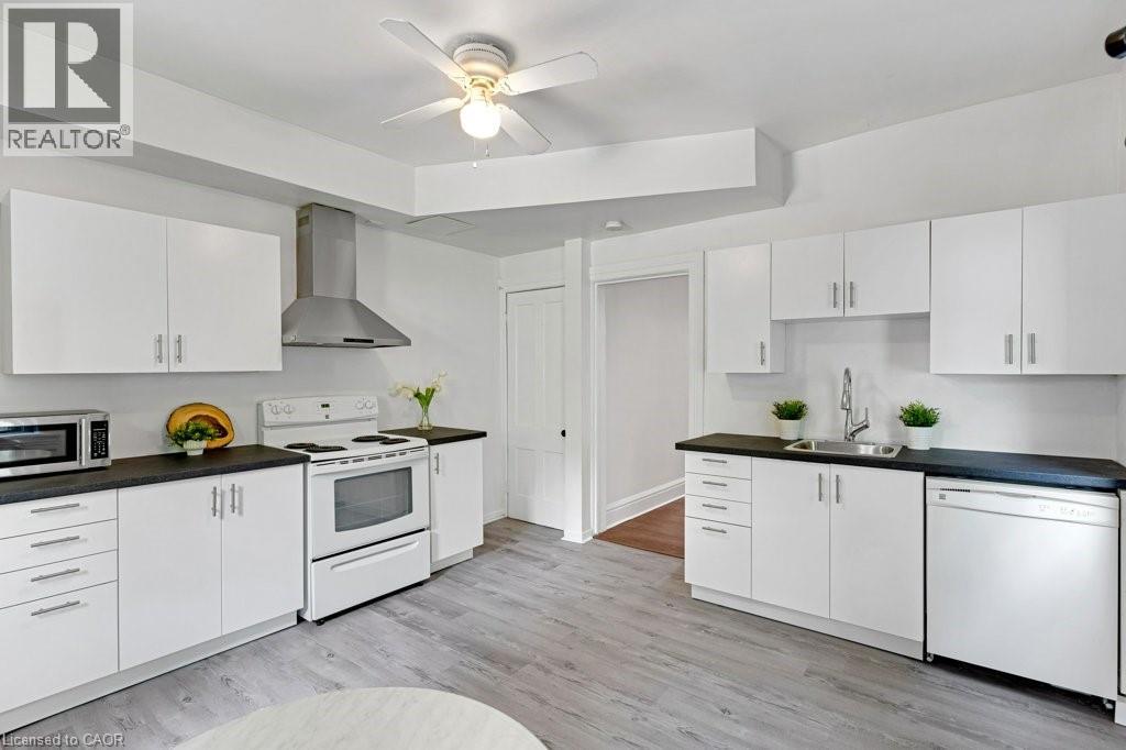 156 ST ANDREWS Street - 14