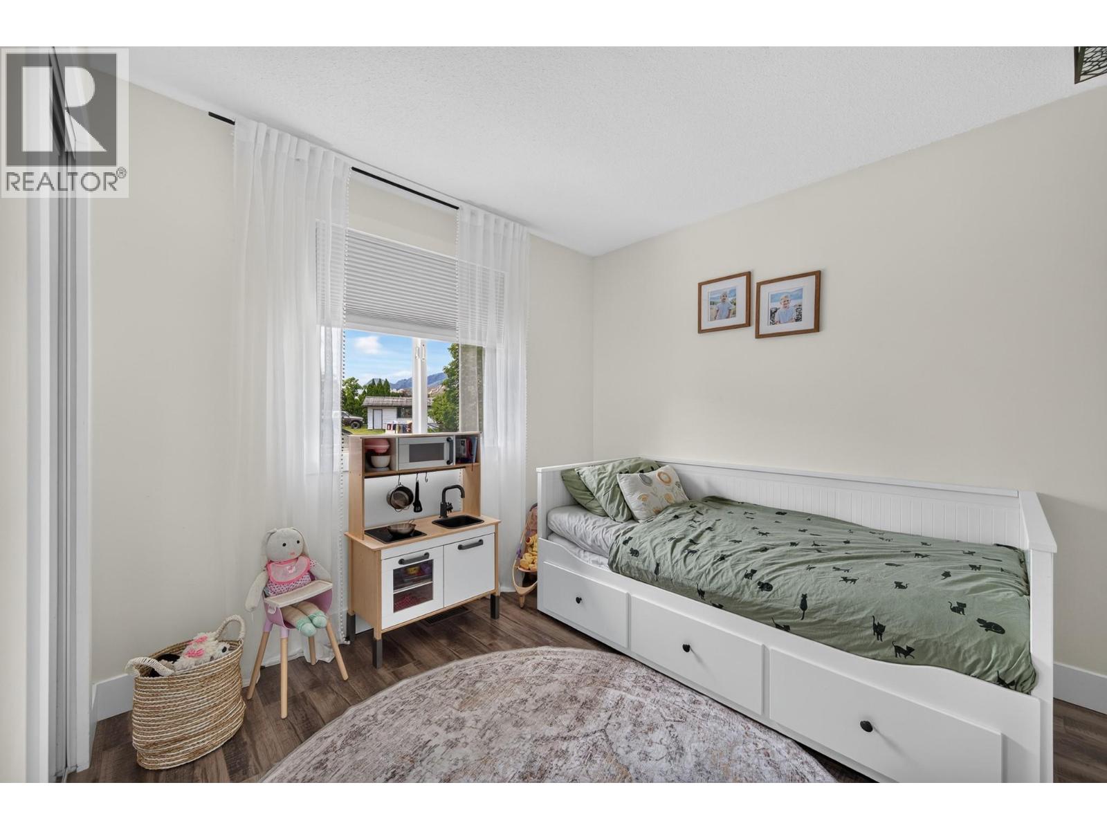 149 Parlow Road - Image 12