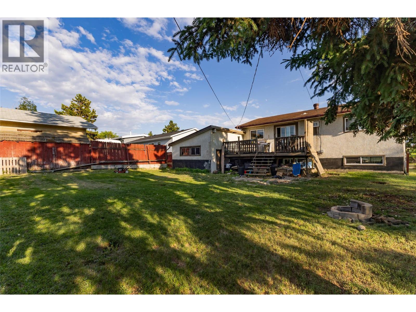 416 96 Avenue - Image 4