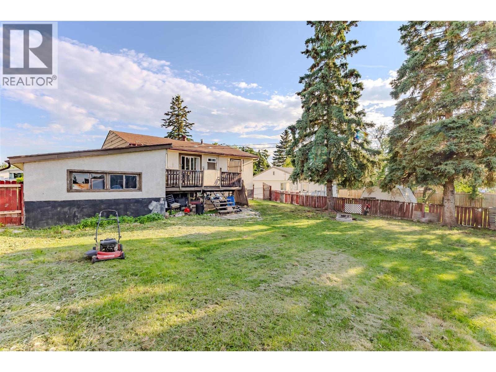 416 96 Avenue - 5