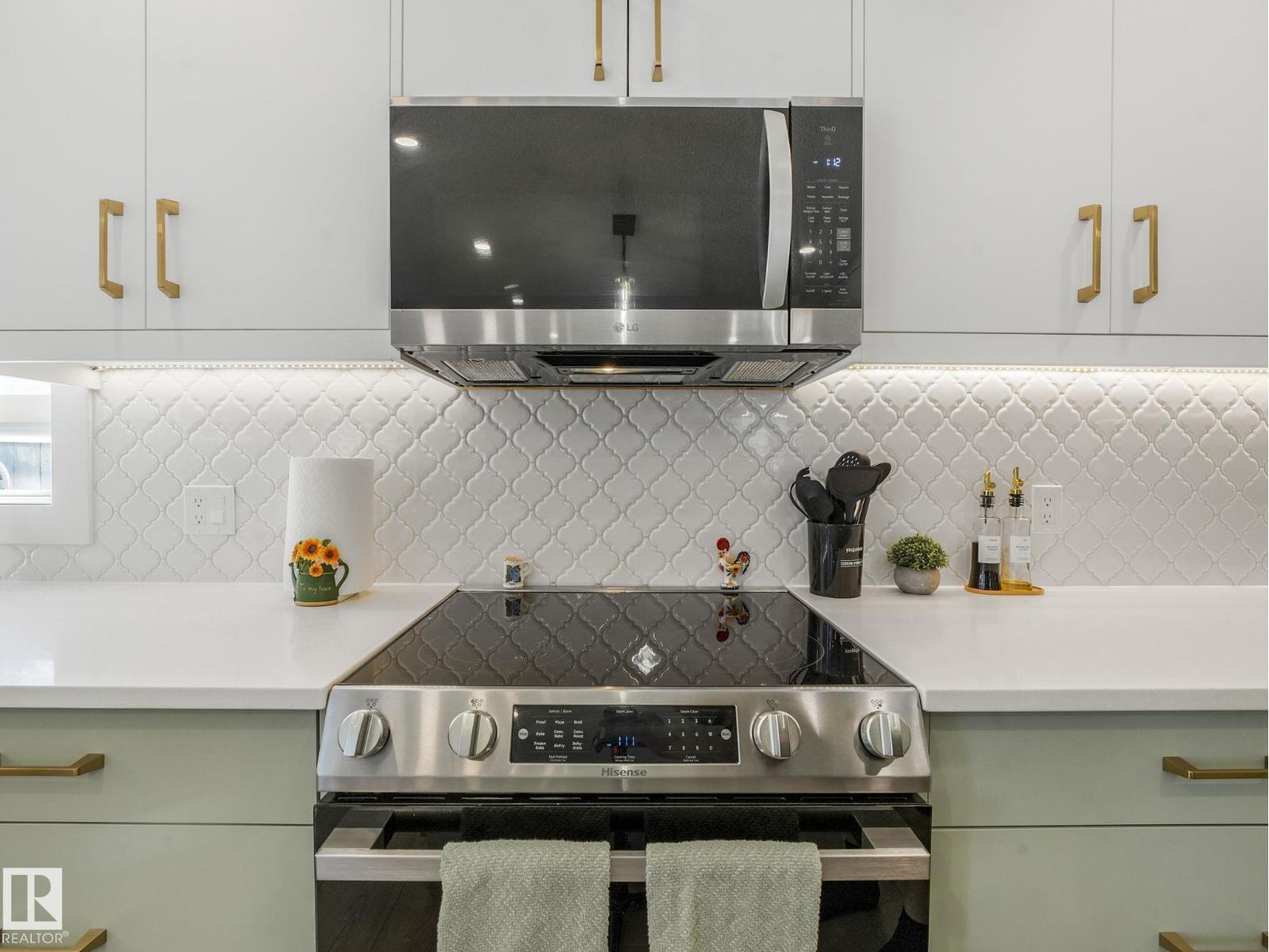 10336 178 AV NW - 15