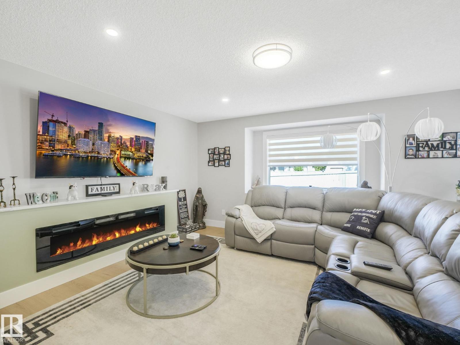 10336 178 AV NW - 18