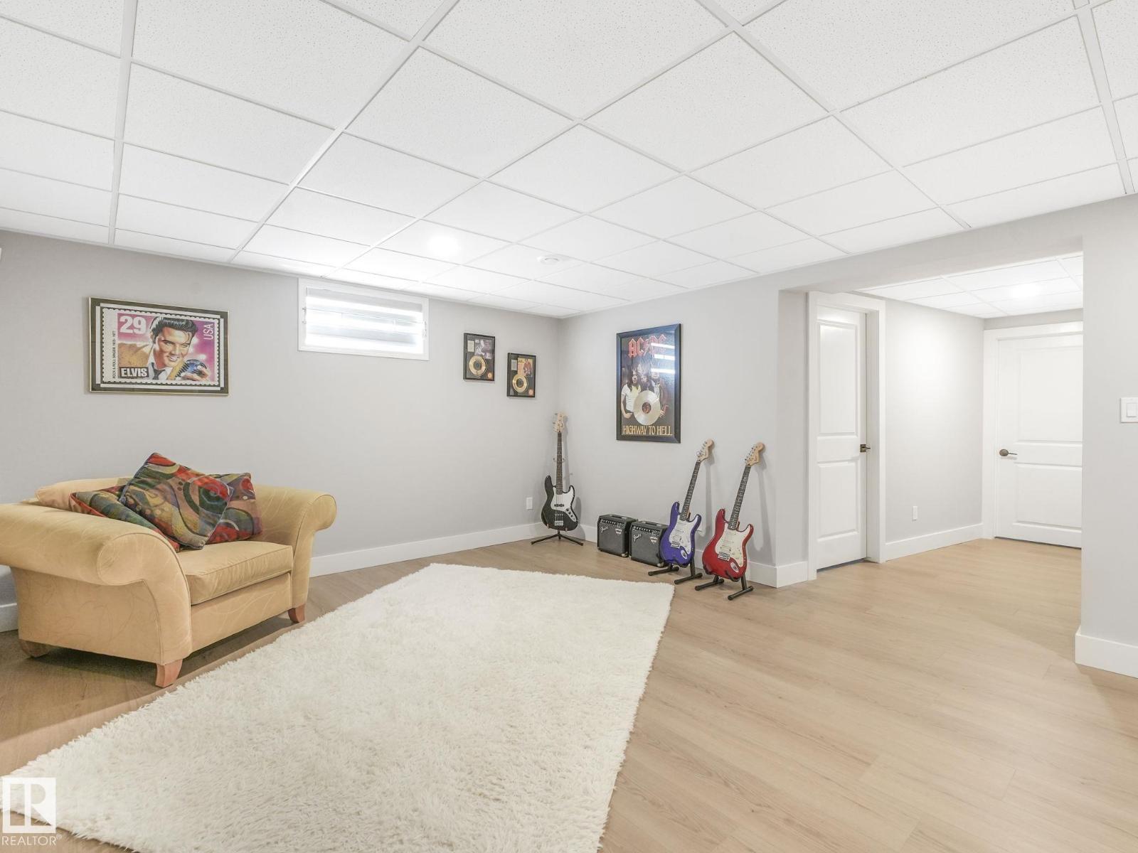 10336 178 AV NW - 46