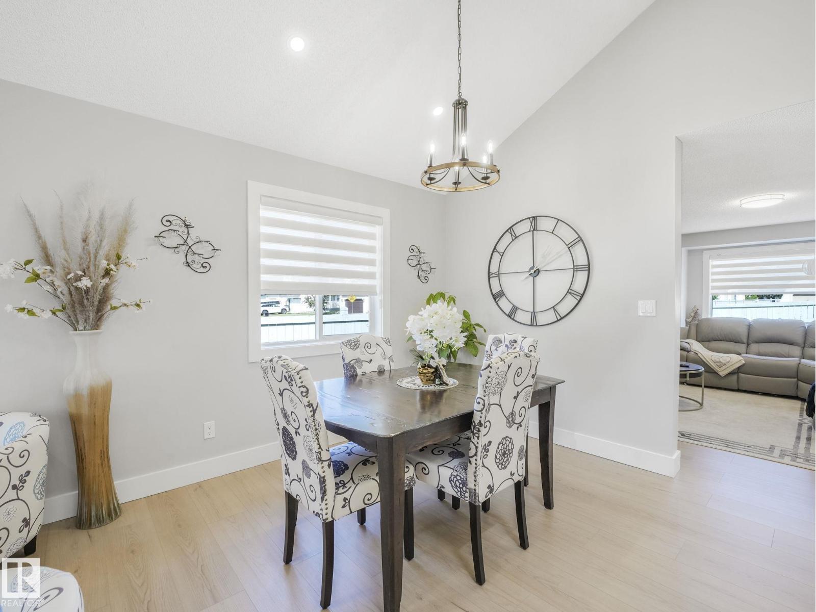 10336 178 AV NW - 8