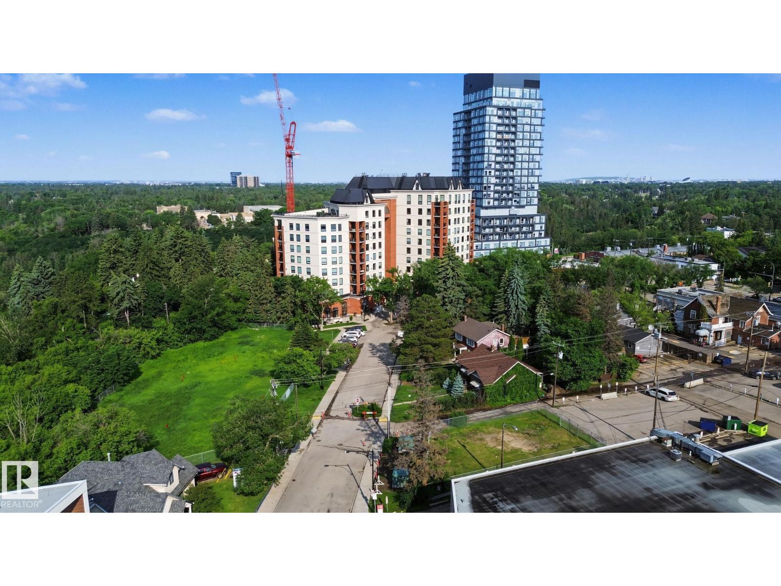 12424 & 12420 JASPER AV NW — photo 24