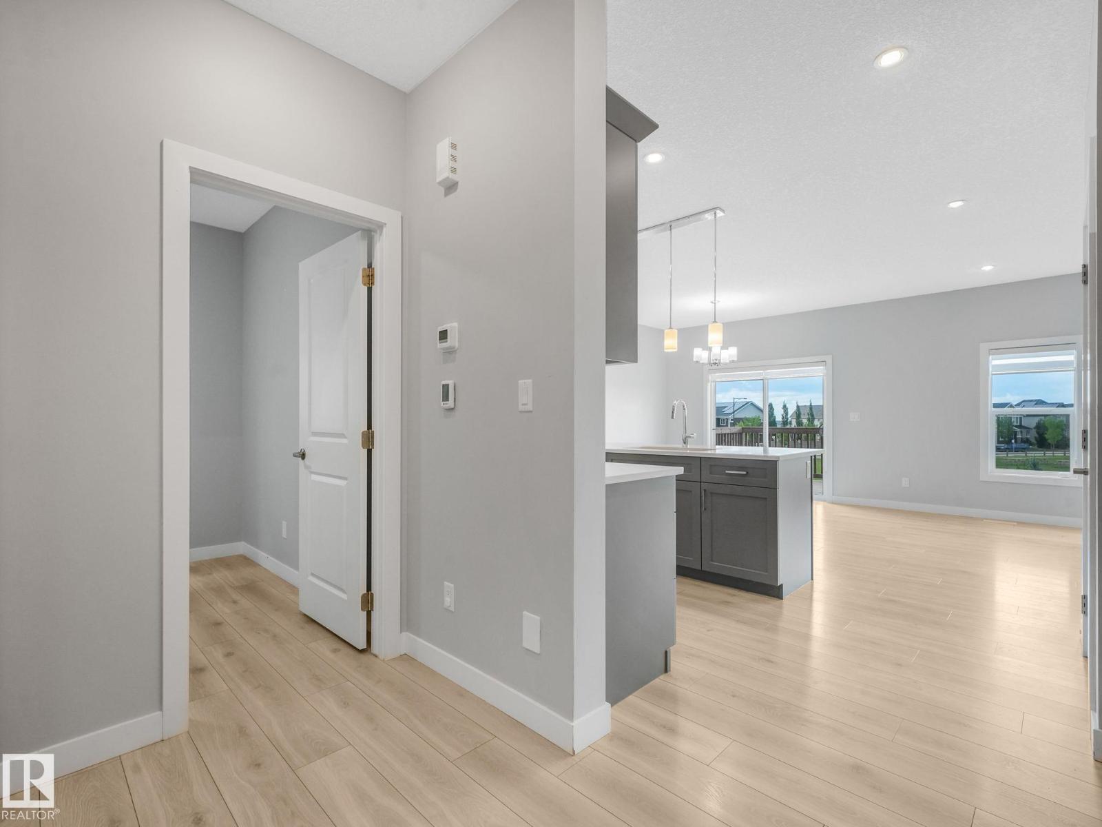 1057 COOPERS HAWK LI NW - 13