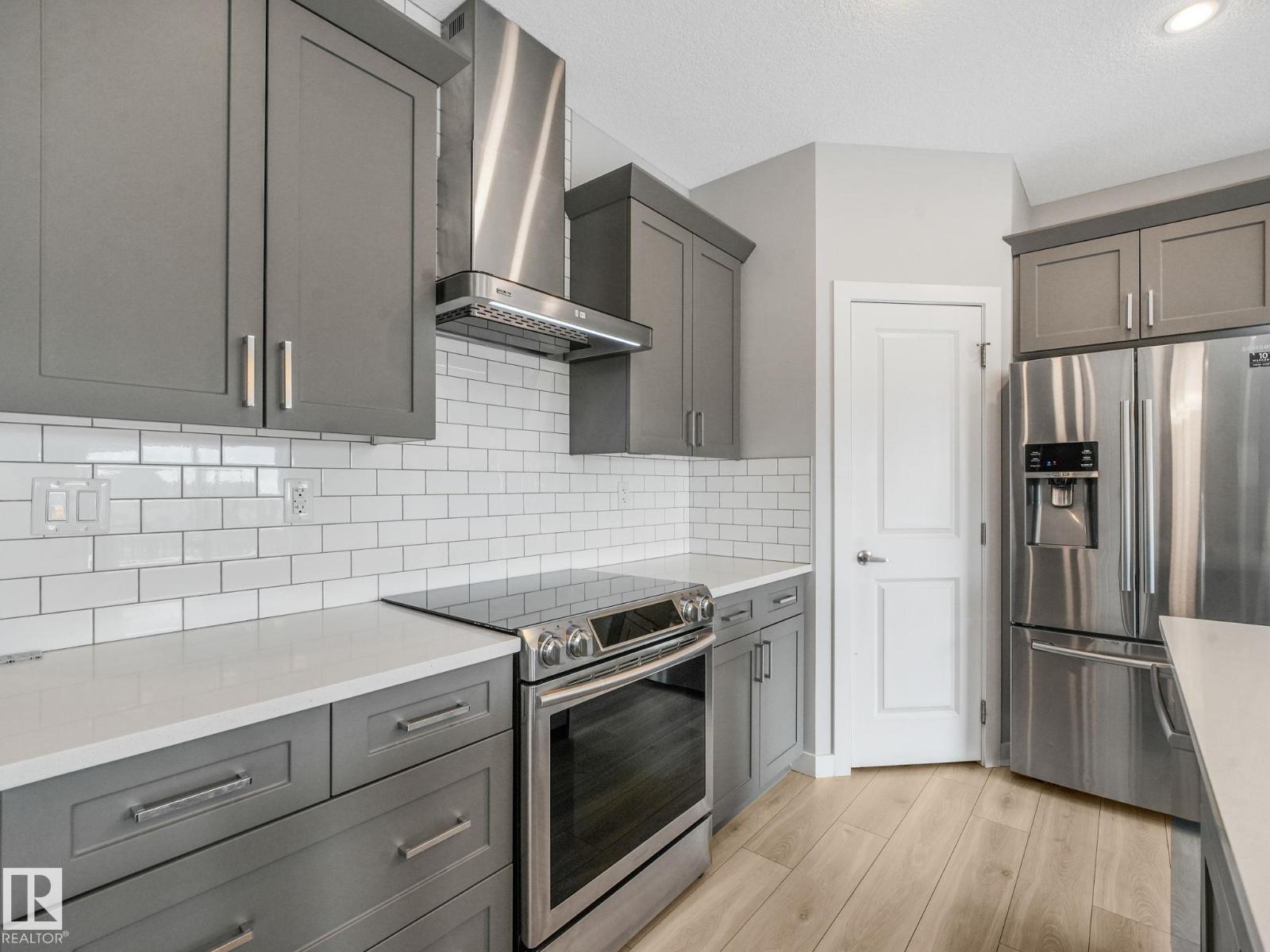 1057 COOPERS HAWK LI NW - 20