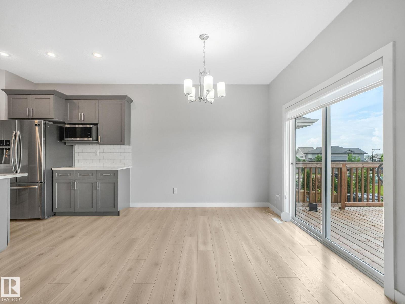 1057 COOPERS HAWK LI NW - 28