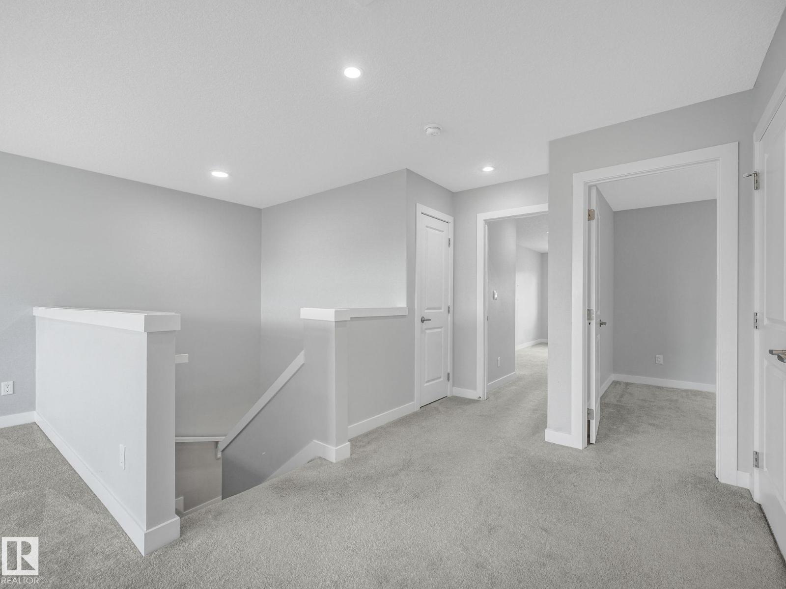 1057 COOPERS HAWK LI NW - 35