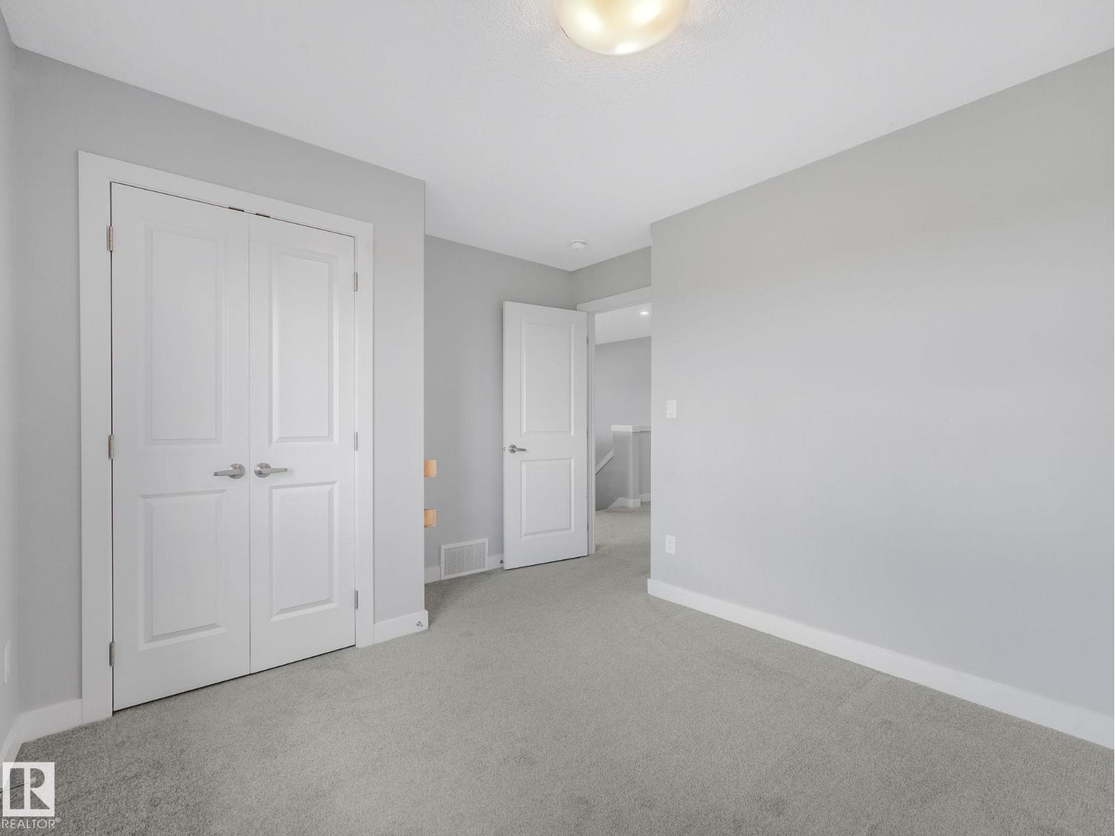1057 COOPERS HAWK LI NW - 44