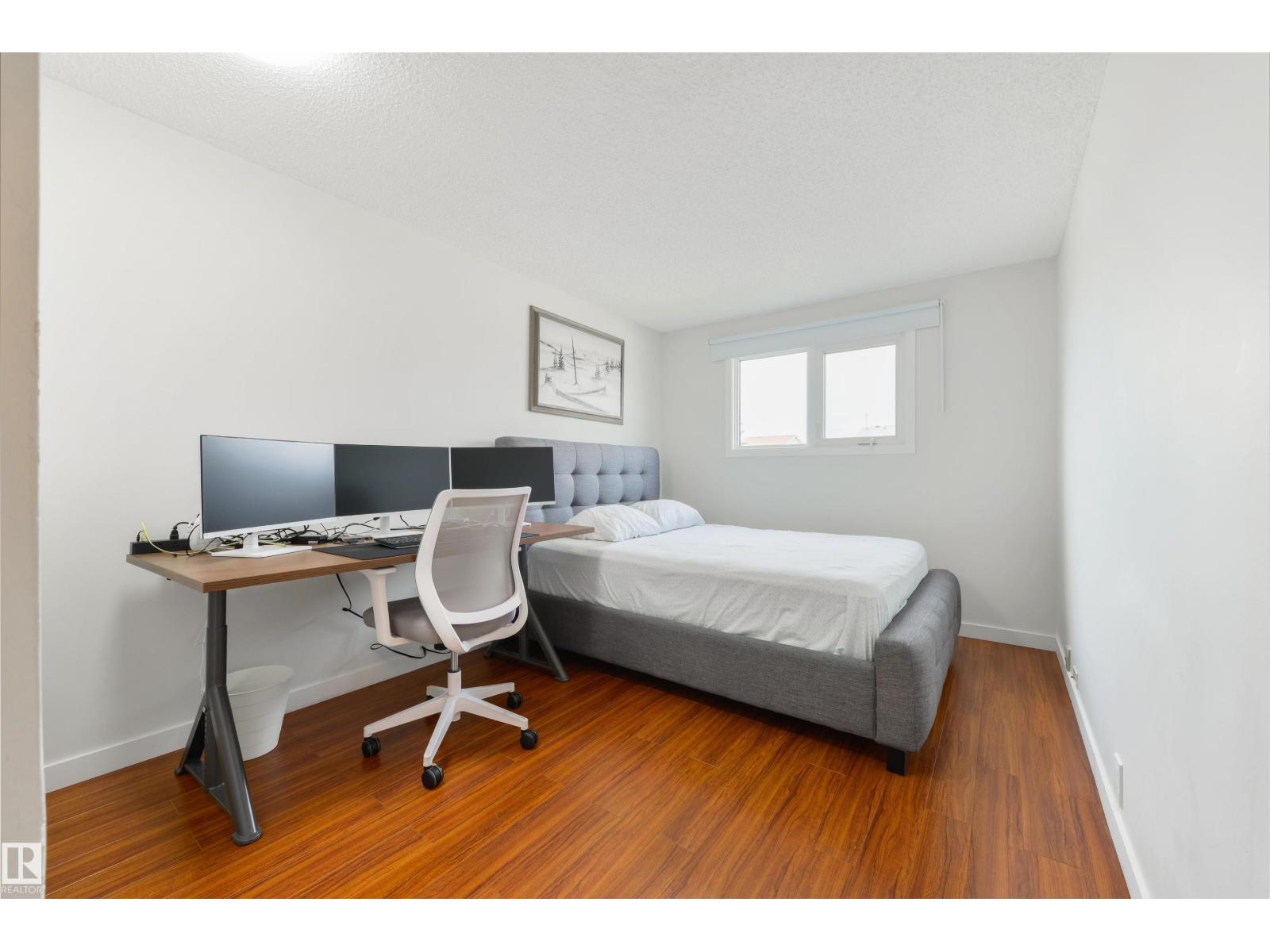 18423 96A AV NW - 14