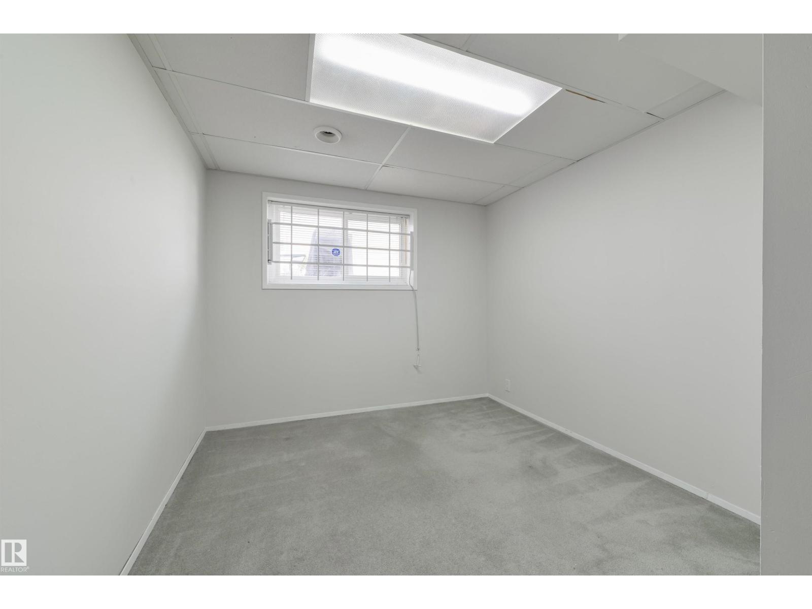 18423 96A AV NW - 23